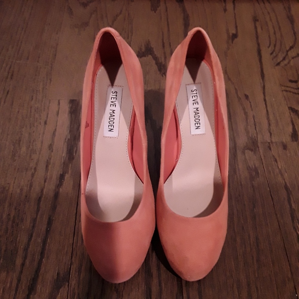 Steve Madden Coral Suede Heels